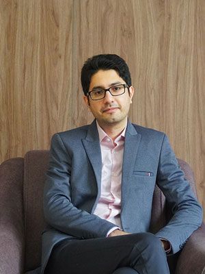 دکتر حسین کارسازی