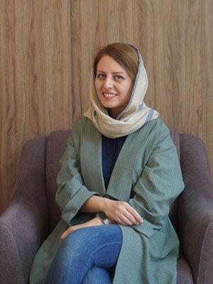 دکتر هانیه مقدم‌کیا