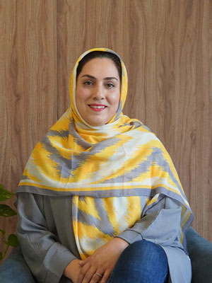 خانم زهرا علیپناهلو