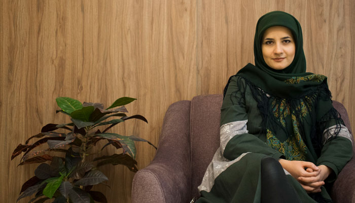 خانم مریم امیدقائمی