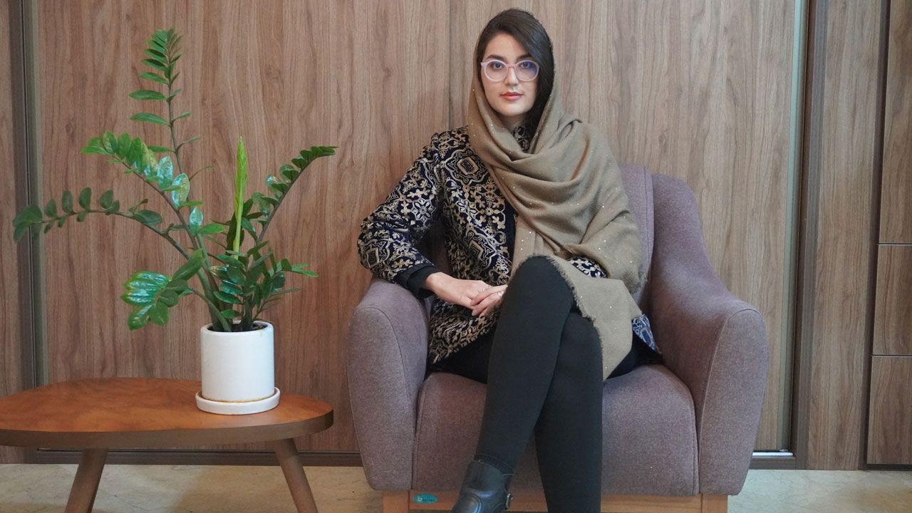 دکتر عسل آقاحسینی