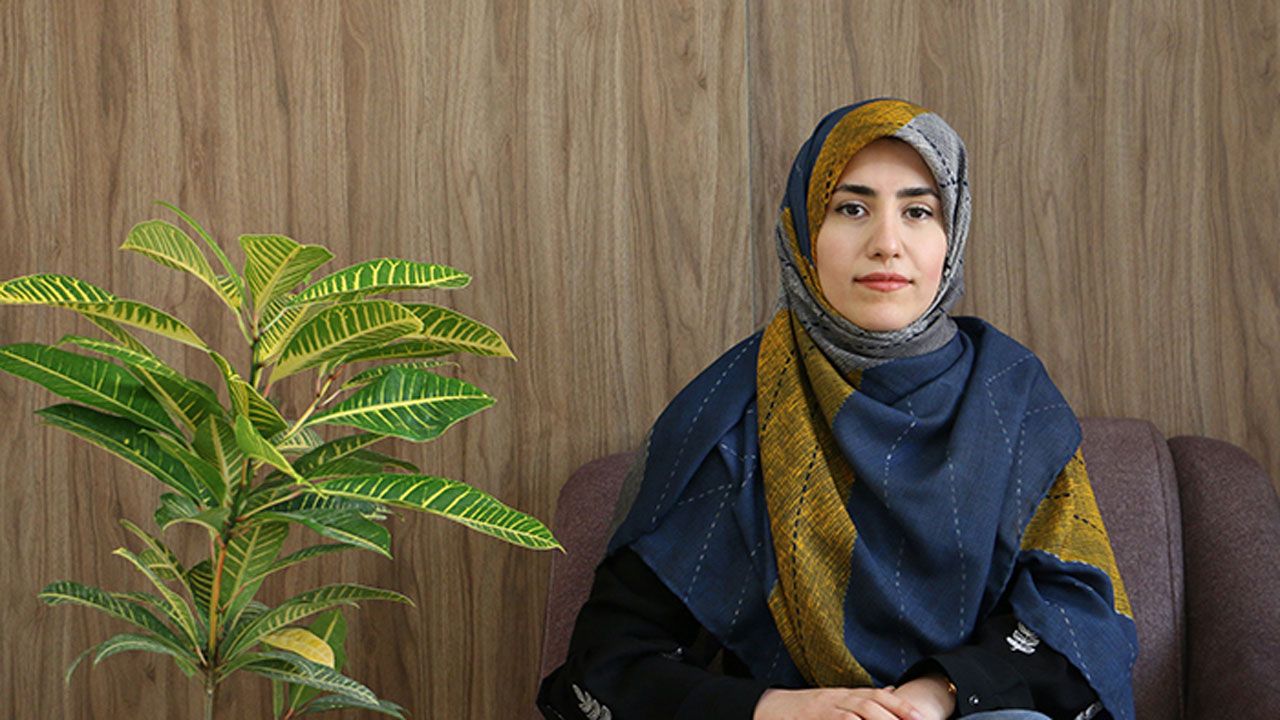 خانم لیلا رفیعی