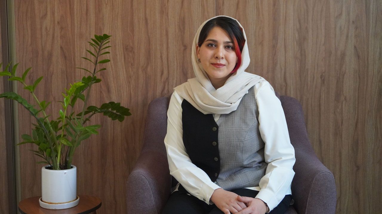 خانم الهه مولایی