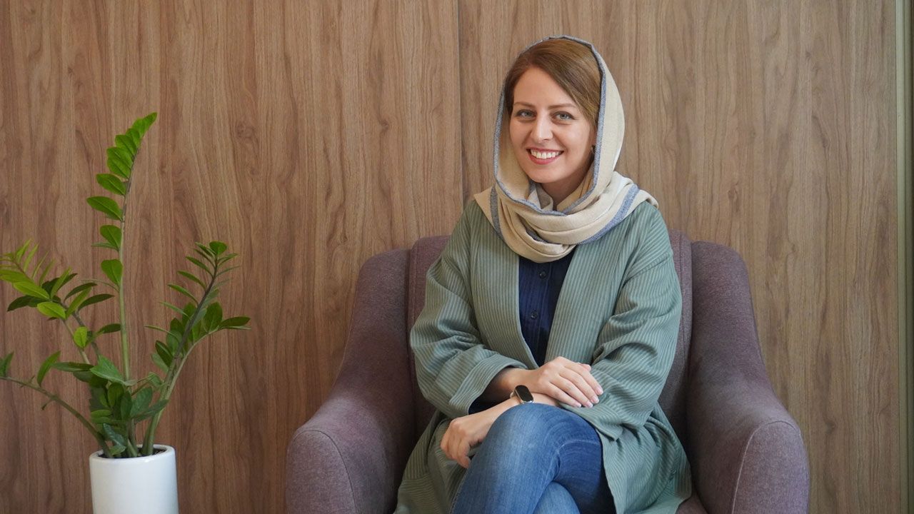 دکتر هانیه مقدم‌کیا